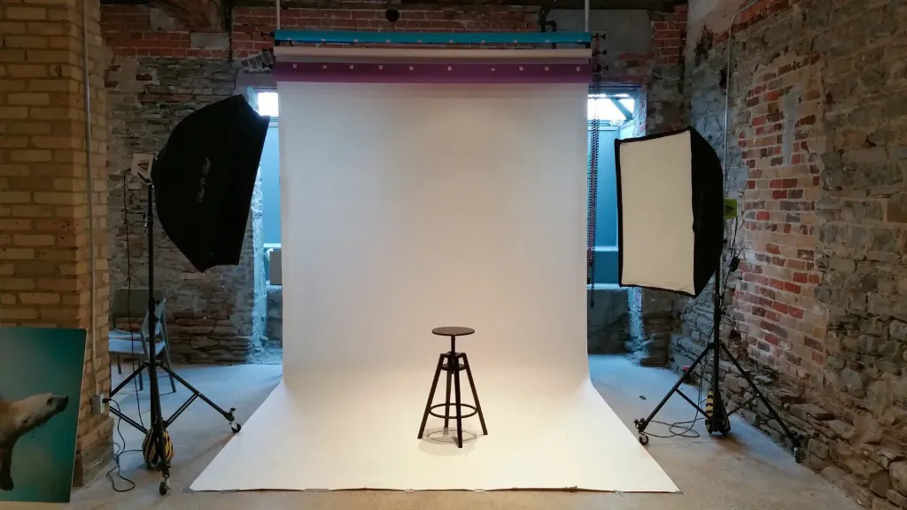 [195] Photo Studio